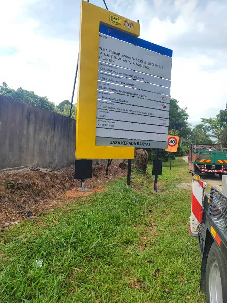 Project Projek Signboard Expert Kota Bharu Kelantan tepi jalan